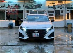 نيسان ألتيما